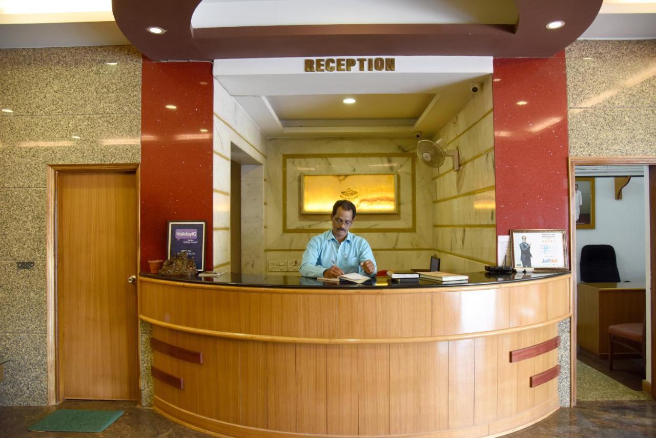 Hotel Sharada International Удупі Екстер'єр фото